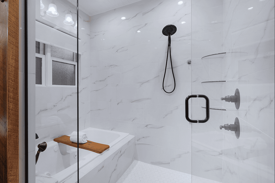 Luxury Shower and Bath