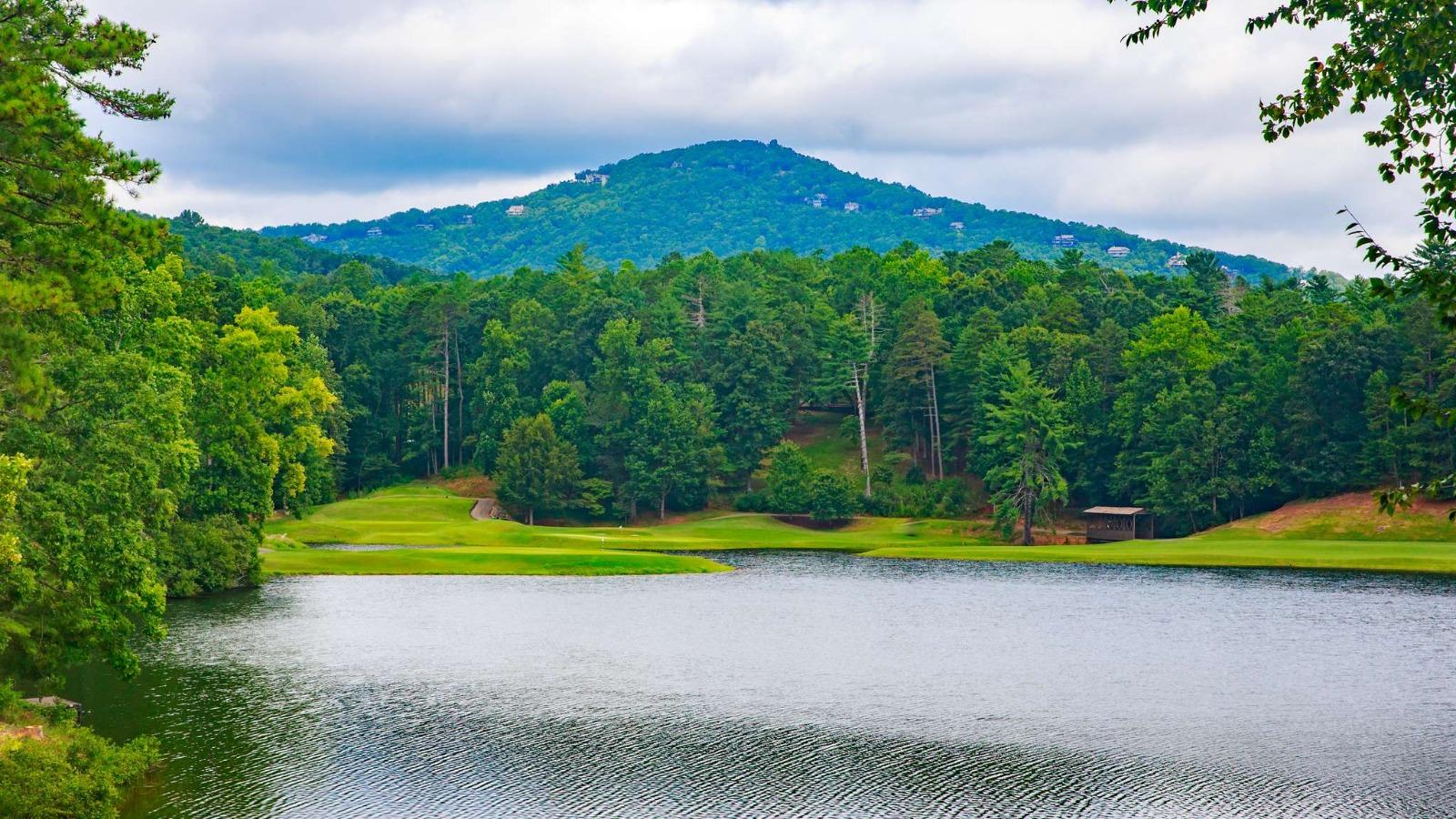 Lake and Big Canoe Golf Course