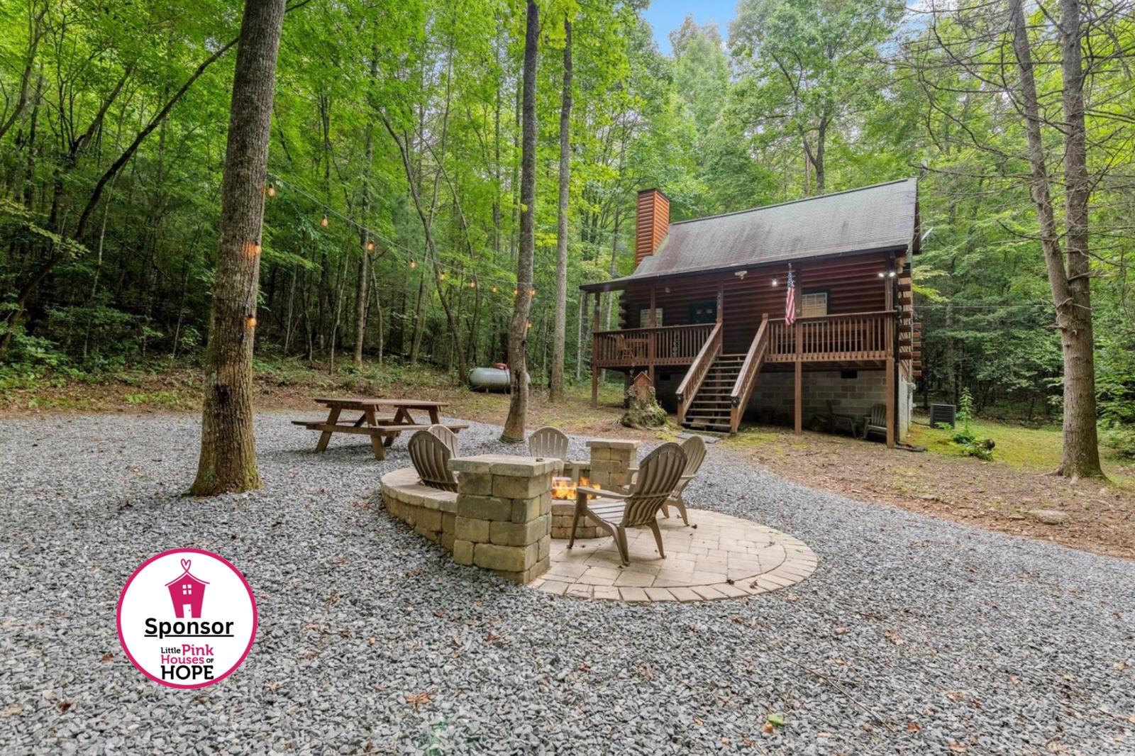 Fire Pit Area at Lazy Bear Cove
