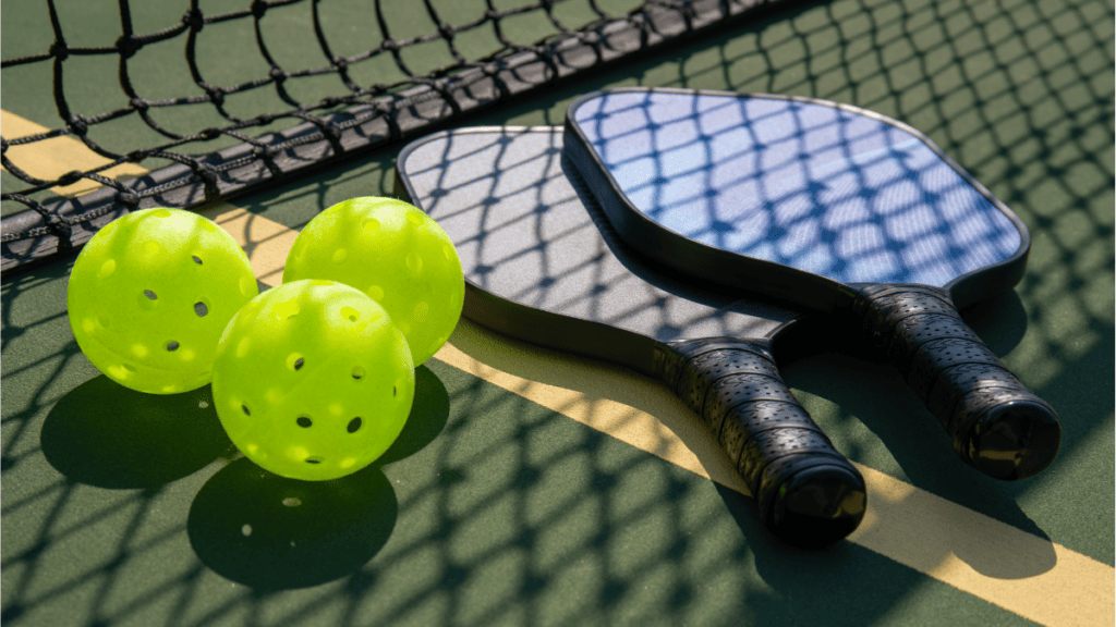 Pickleball Rackets and ball