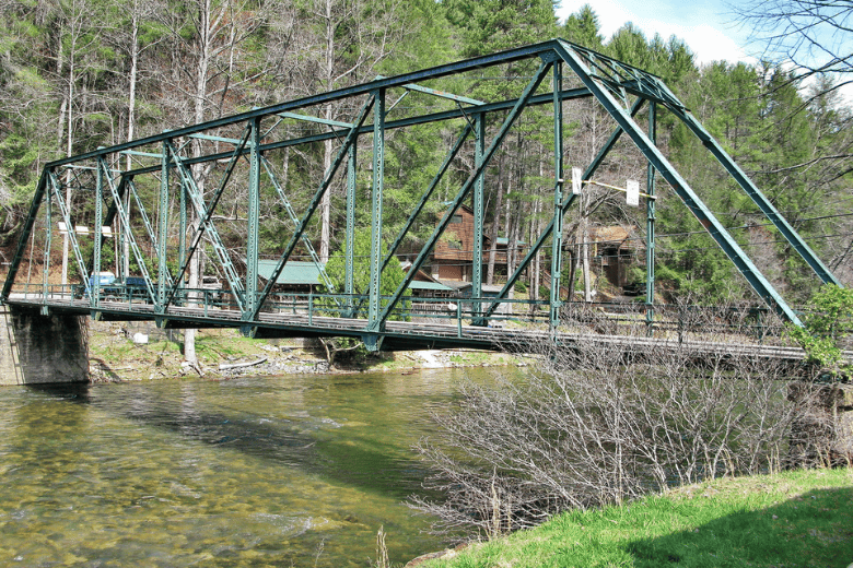 The Shallowford Bridge