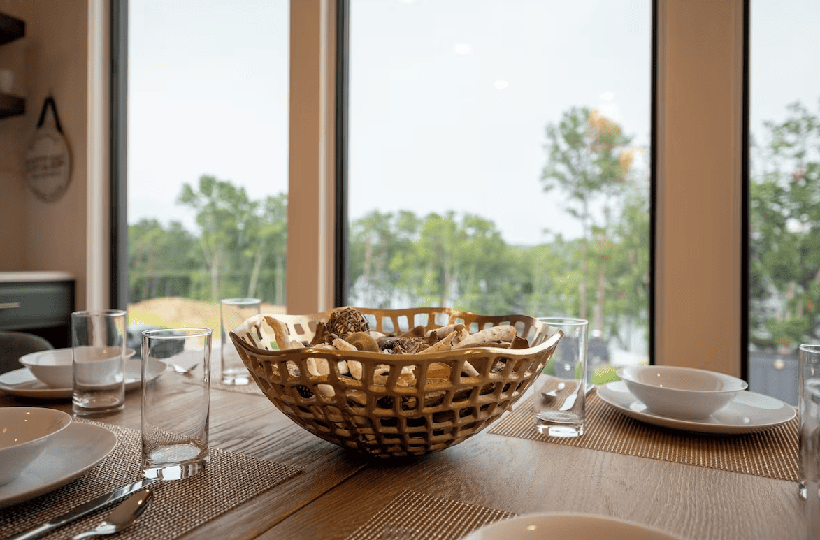 Lake Arrowhead Kitchen Table