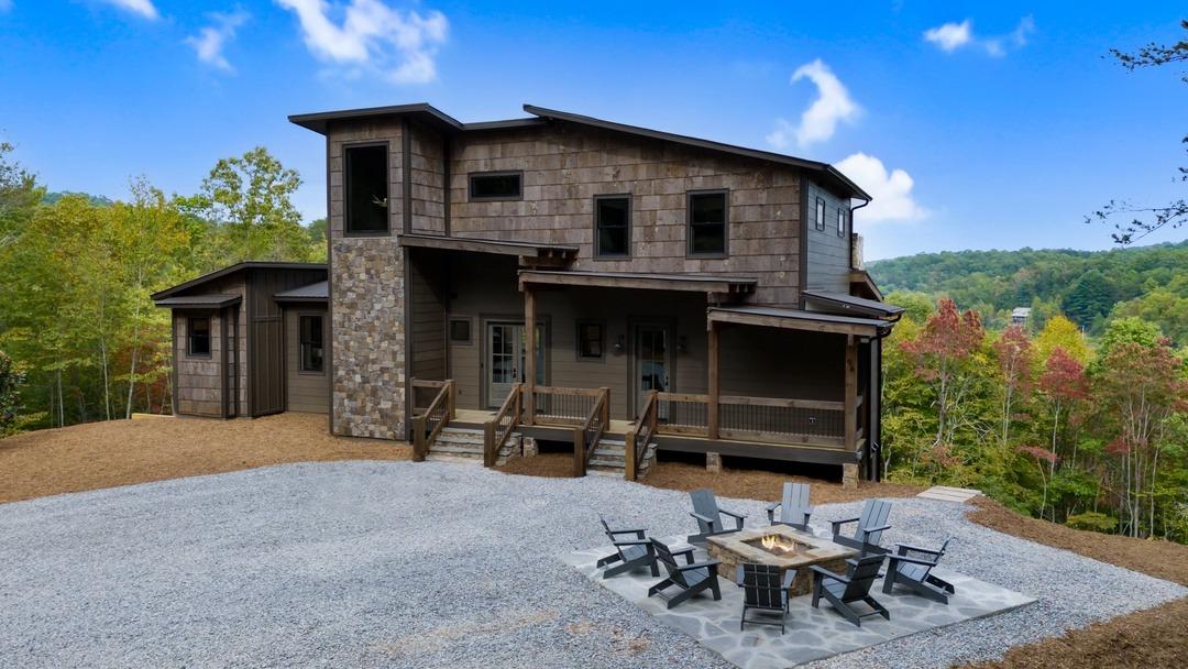 Large GA Mountain Rental Home